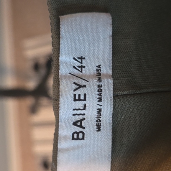 BAILEY/44 Sundowners dress sleeveless olive color lined front zip size Medium - Picture 8 of 10